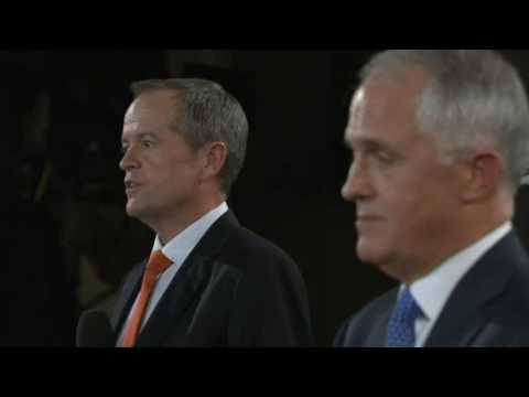 Bill Shorten and Malcolm Turnbull square off over negative gearing