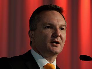 Shadow Treasurer Chris Bowen speaks at a Queensland Labor breakfast as part of the 2016 election campaign in Brisbane, Wednesday, June 8, 2016. Bill Shorten has launched a 10-year economic plan that includes matching the Turnbull government's promise to bring the budget back to surplus in 2021. (AAP Image/Mick Tsikas) NO ARCHIVING