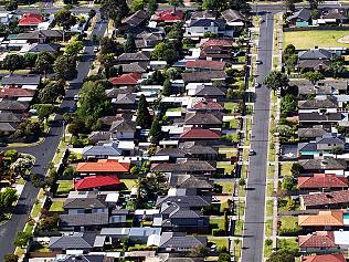 Aerial images of houses in Melbourne over the Eastern Suburbs.