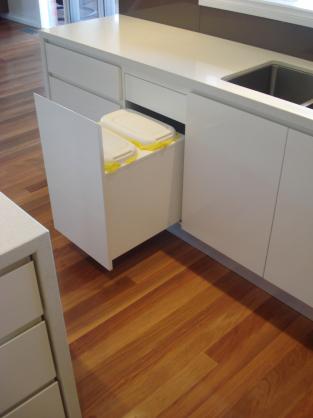 Kitchen Bins Design Ideas by Overall Cabinets Pty Ltd