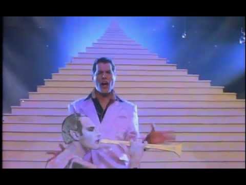 Freddie Mercury - The Great Pretender (Official Video)