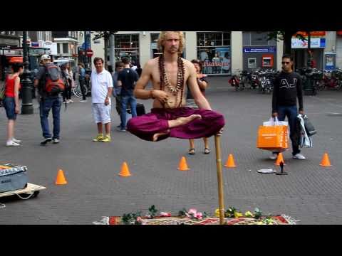 Magician Ramana Impossible Balance (Indian Magic) in Leidseplein, Amsterdam