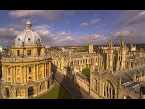 The beautiful University of Oxford, Oxford (England), a walking tour