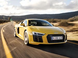 Audi’s pin-up R8 V10 Coupe is super sublime