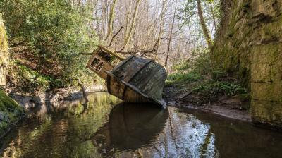 Photographer Romain Veillon has travelled for two year to capture these photos. This is the second installment of his work. (Photo: Facebook/ Romain Veillon)