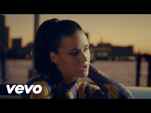 Kat Dahlia - Gangsta