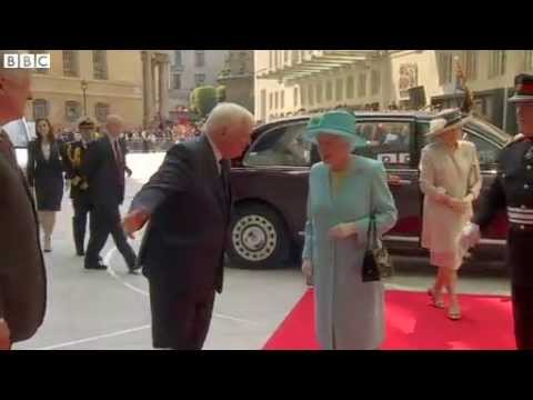 BBC News   Queen arrives at Broadcasting House mp4