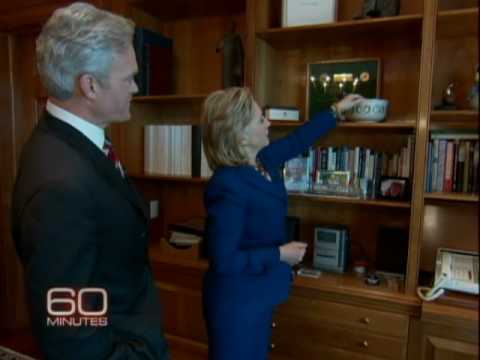 Extra: Inside Secretary Clinton's Office