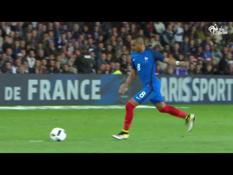 France - Cameroun, le coup franc somptueux de Dimitri Payet