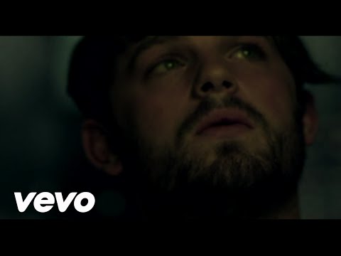 Kings Of Leon - Use Somebody (Official Video)