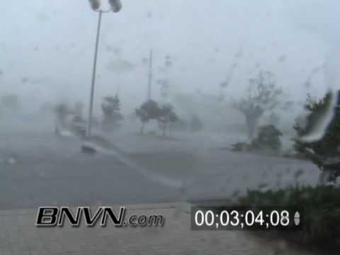 8/13/2004 Hurricane Charley Video Part 5 - Charley Hits Punta Gorda, Florida