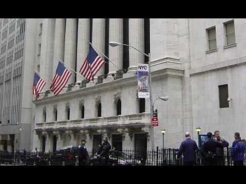 An Overview of the New York Stock Exchange: Building, Trading Floor, History (1998)