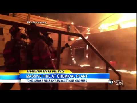 Fire Crews Battle Huge Blaze at Pennsylvania Chemical Warehouse • Breaking News Today