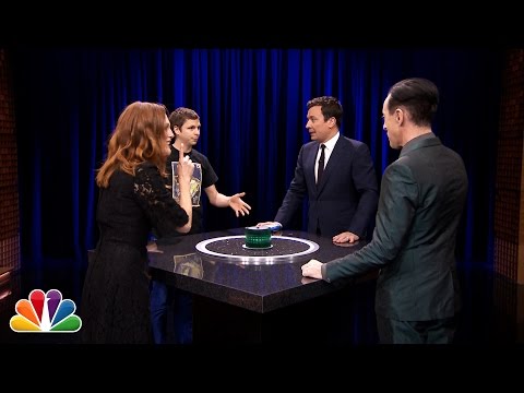 Catchphrase with Julianne Moore, Michael Cera and Alan Cumming