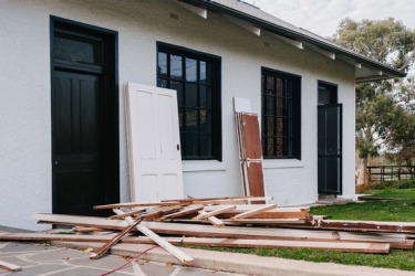 Fixer-upper or reno nightmare? Eight warning signs to look out for