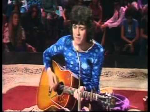 Donovan 'Jennifer Juniper & Mellow Yellow ' Live in Concert 1968