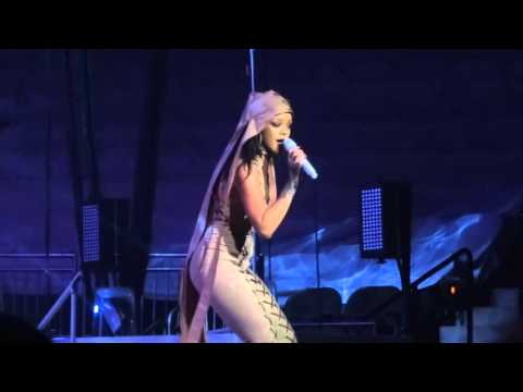 Rihanna Consideration Live Anti World Tour Jacksonville