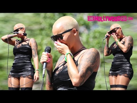 Amber Rose Breaks Down Crying Over Wiz Khalifa & Kanye West At Slut Walk 10.3.15