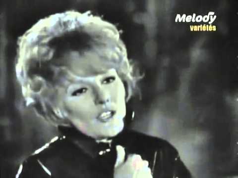 Petula Clark   Downtown. original version