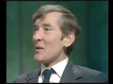 Kenneth Williams Interview 1974  Part 1 - Hilarious