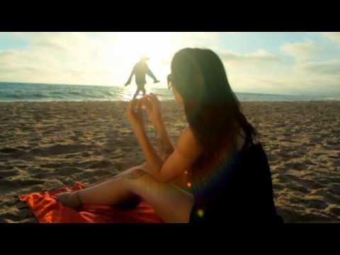 Michael Franti & Spearhead - The Sound Of Sunshine