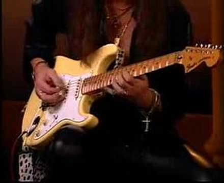 Yngwie Malmsteen - 9 Minutes of Shredding