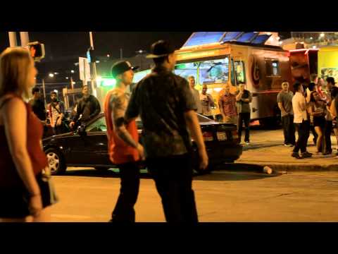 Brutal Street Fight Downtown Austin Texas 2014