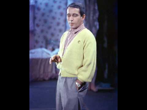 Perry Como -  Catch A Falling Star (1957)