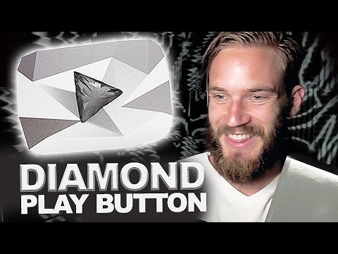 DIAMOND PLAY BUTTON UNBOXING!!