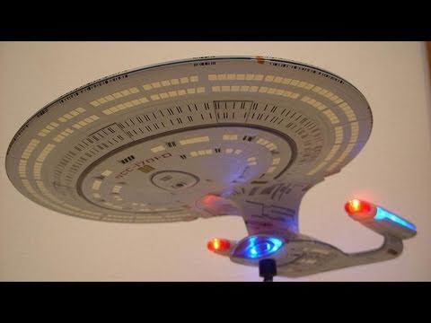 Starship Legends U.S.S. Enterprise NCC-1701-D - CollectionDX