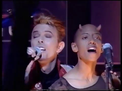 David Bowie - Dead Man Walking - Top of the Pops original broadcast