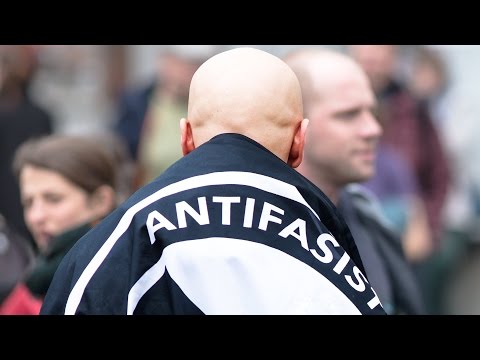 01.05.2015 Skinheads DSSS vs Antifa Brno blokuje 2015 CZ