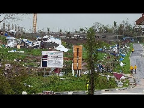 Fiji cyclone kills at least five, raises fears of health crisis