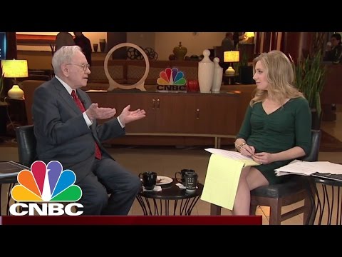 Don't sleepwalk through life: Warren Buffett | CNBC