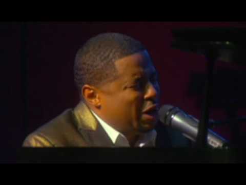 Smokie Norful - Dear God (Live)