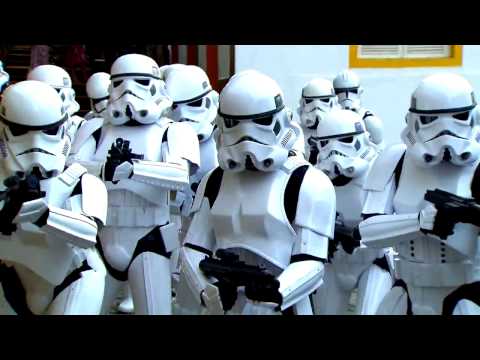 STAR WARS PRANK !! Stormtroopers attack !