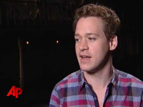 T.R. Knight Sings and Dances