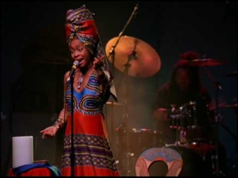 Erykah Badu - Tyrone (Live)