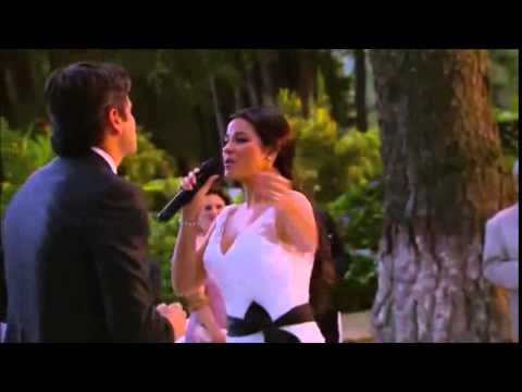 Maite Perroni canta 'Todo lo que Soy' en #LaGata (Boda Esmeralda y Pablo)