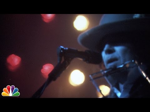 Bob Dylan Sings "Hotline Bling" (Jimmy Fallon)