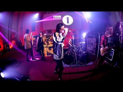 Asking Alexandria-Live At BBC Radio1 Rock All Dayer 2016