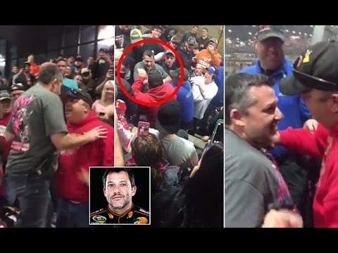 Tony Stewart confronts heckler in grandstands at Chili Bowl