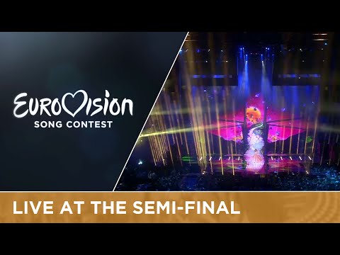 ZOË - Loin D'ici (Austria) Live at Semi - Final 1 of the 2016 Eurovision Song Contest