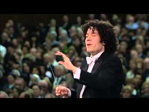 Gustavo Dudamel : Dvorak - Symphony no. 9 - 4th movement - Allegro con fuoco