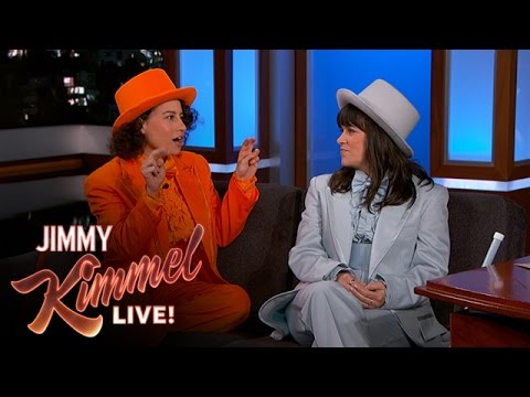 Abbi Jacobson & Ilana Glazer on Their Wardrobe