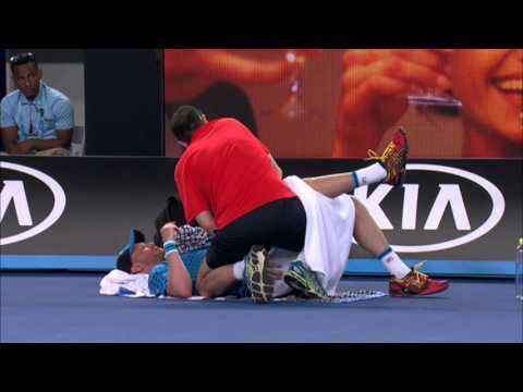 Dmitry Tursunov v Stan Wawrinka highlights (1R) | Australian Open 2016