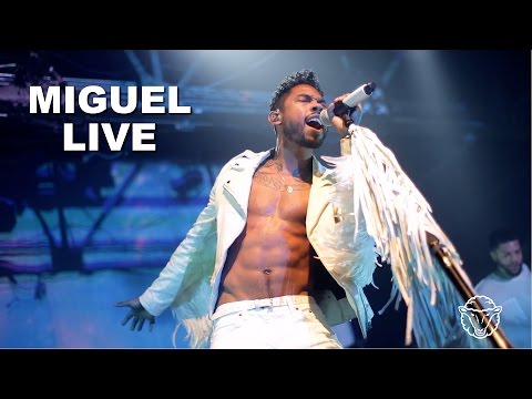 Miguel Performs Live in Houston | Wild Heart Tour