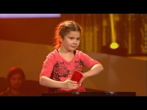 Larissa - Cups - The Voice Kids Germany 21.03.2014