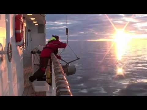 Baltic Sea Expedition: Dredge in Bothnian Bay Deep - May 27, 2011