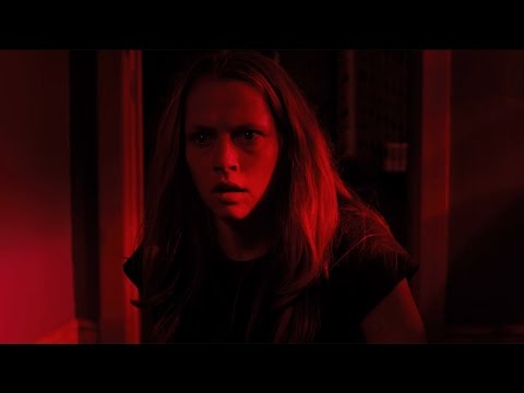 Lights Out - Official Trailer 2 [HD]